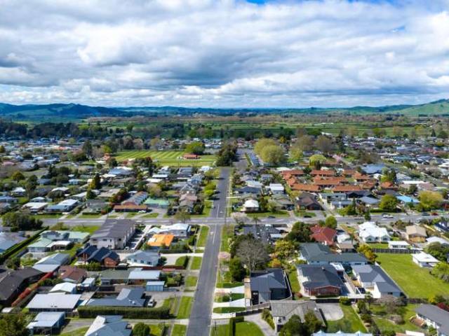 House for sale in Cambridge, Waipā District