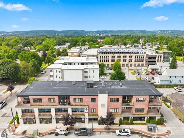 Condo for sale in Traverse City, Michigan