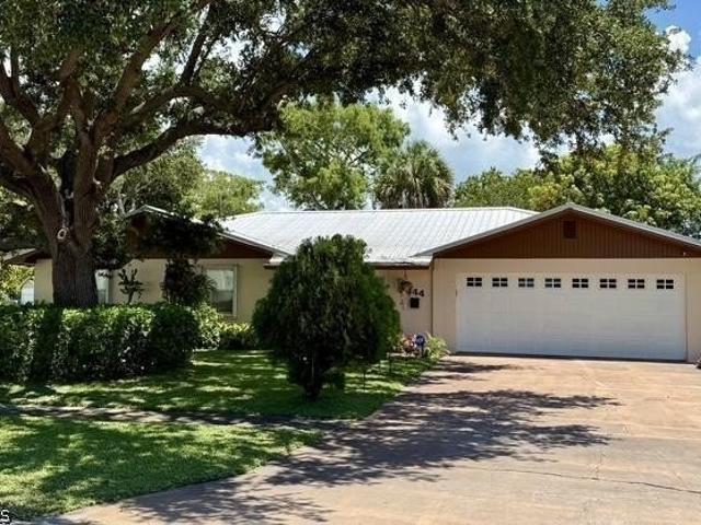 House for sale in Clewiston, Florida