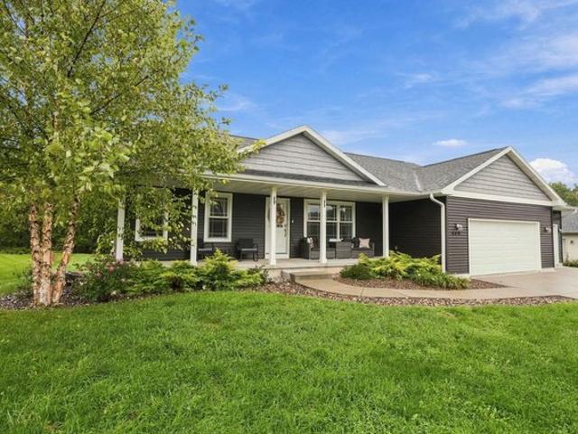 House for sale in Edgerton, Wisconsin