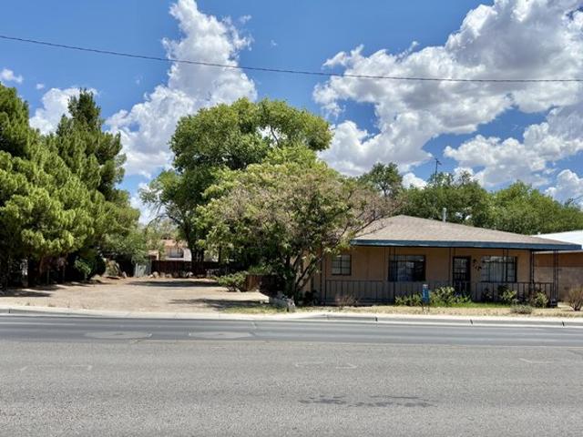 House for sale in Los Lunas, New Mexico
