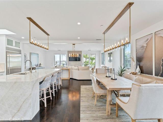 Townhouse for sale in Corona Del Mar, Corona Highlands