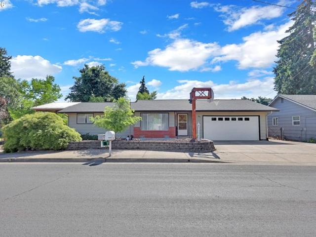 House for sale in Oregonia