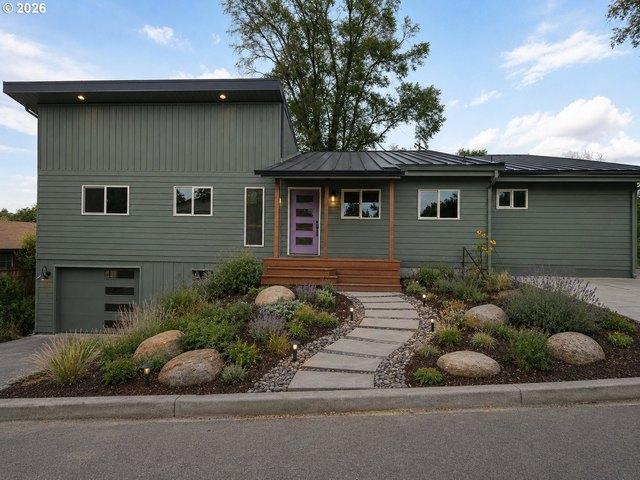 House for sale in Oregonia