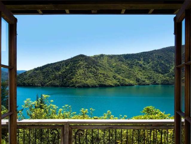 House for sale in Marlborough