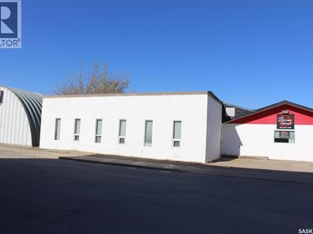 Commercial for rent in Moose Jaw, Saskatchewan
