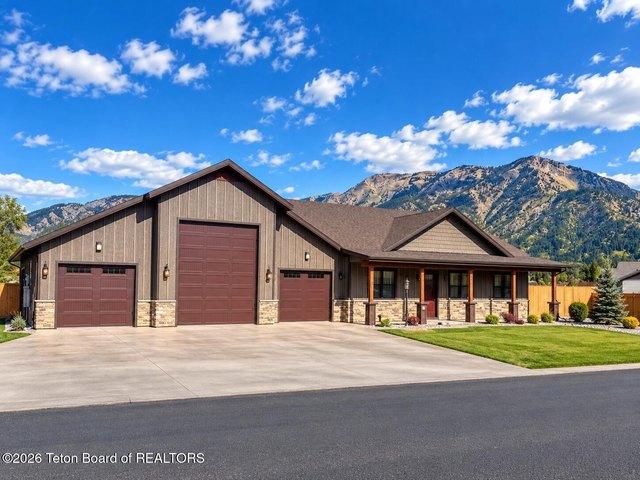 House for sale in Alpine, Lincoln County