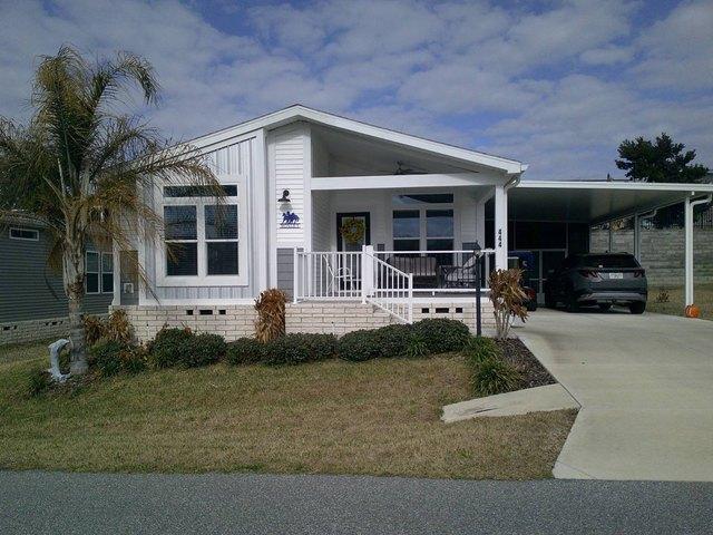 House for sale in Lady Lake, Lake County