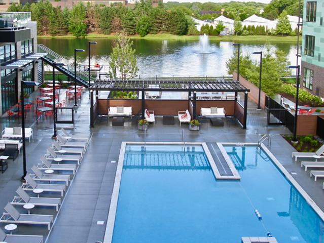 Apartment for rent in Lincolnshire, Lake County