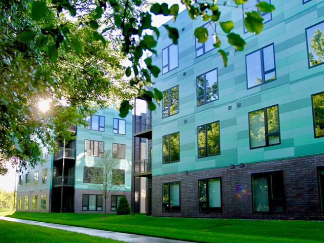 Apartment for rent in Lincolnshire, Lake County
