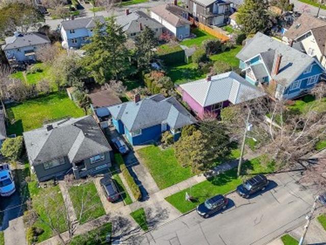 House for sale in Victoria, British Columbia