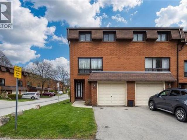 Townhouse for sale in Falkirk East, Hamilton
