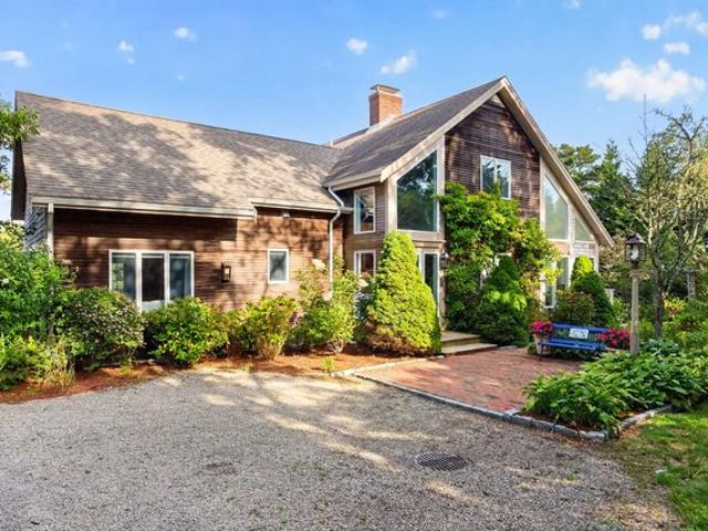 House for sale in North Chatham, Chatham