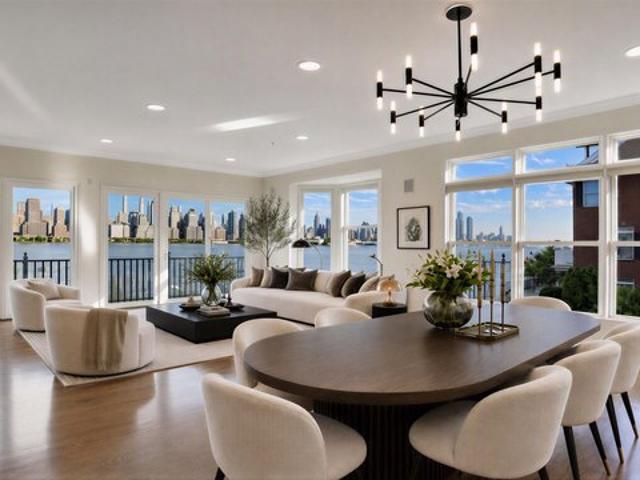 Condo for sale in Hudson, New Jersey