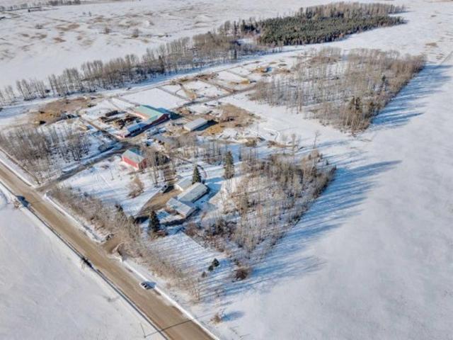 Farm for sale in Alberta
