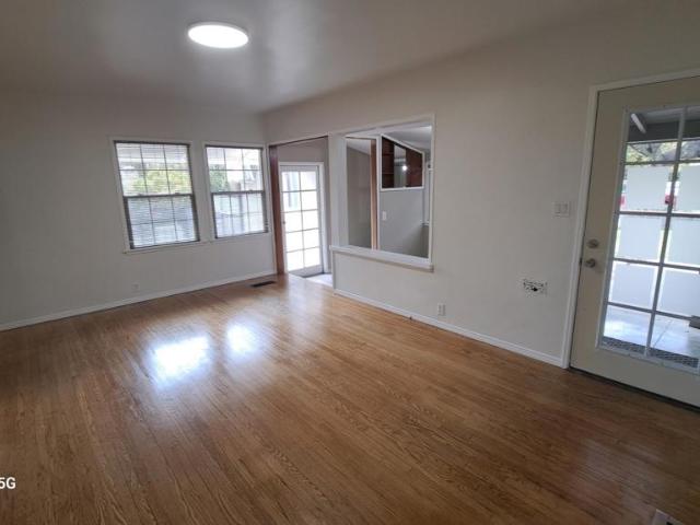 Property for rent in La Canada Flintridge, California