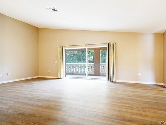 Condo for sale in Inverness, Florida