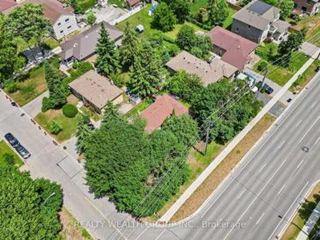 House for sale in Woburn, Ontario