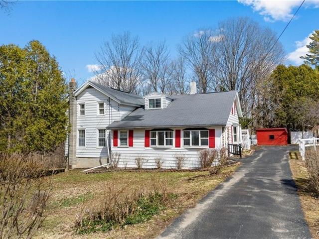 House for sale in Oneida, New York