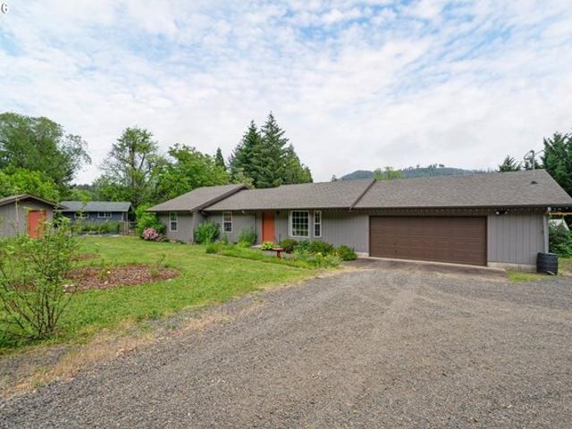 House for sale in Oregonia
