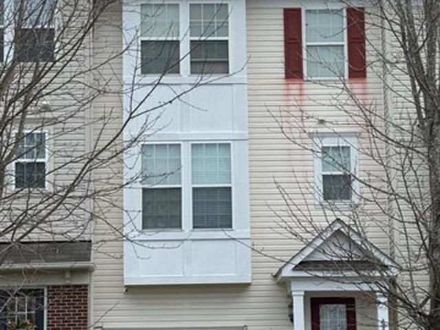 Townhouse for sale in California, Maryland