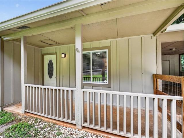 House for sale in Flowery Branch, Georgia