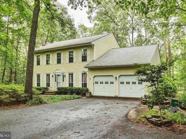 House for sale in California, Maryland