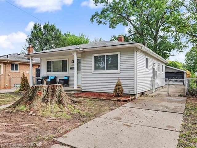 House for sale in Dearborn Heights, Michigan