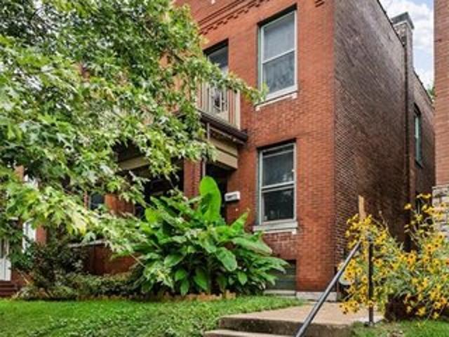 Townhouse for sale in Saint Louis, Missouri