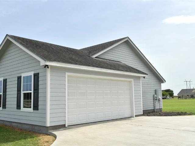 House for sale in Banquete, Texas