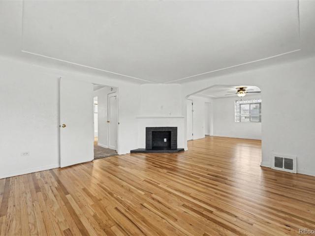 House for sale in Villa Park, Denver