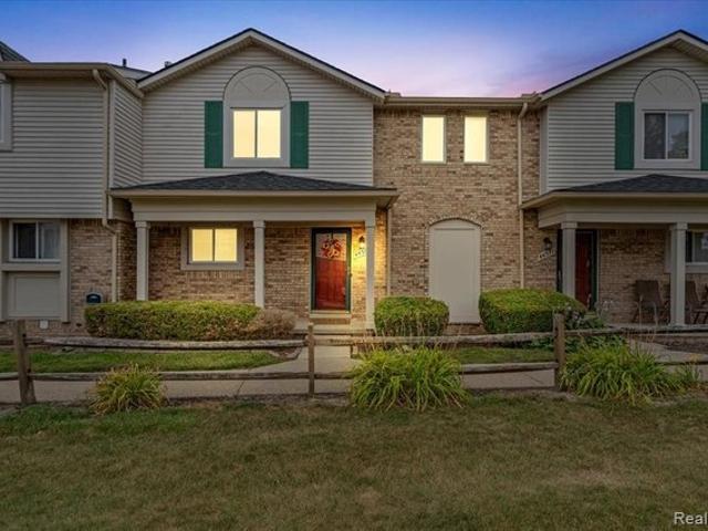 Townhouse for sale in Canton, Mississippi