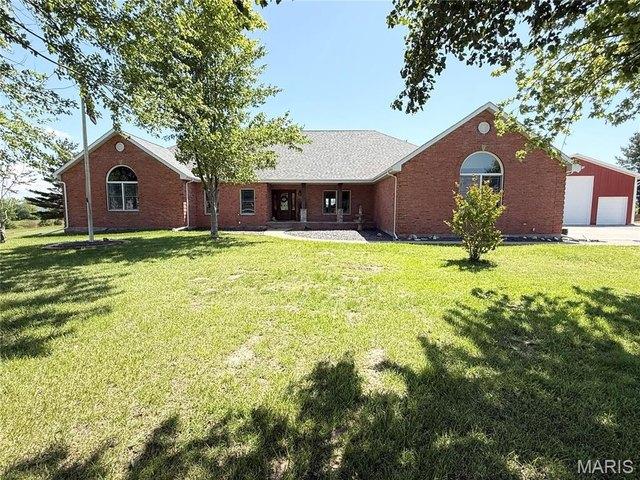 House for sale in Jackson, Missouri