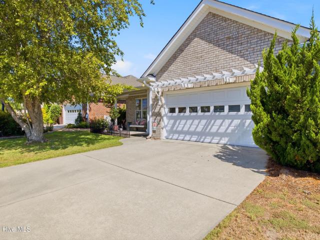 House for sale in The Ridge at Forest Oaks, Southport