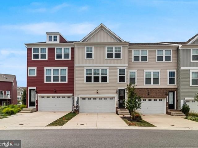 Townhouse for sale in California, Maryland