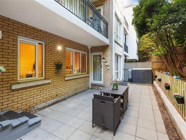 Apartment for sale in Bluebell, North Tipperary