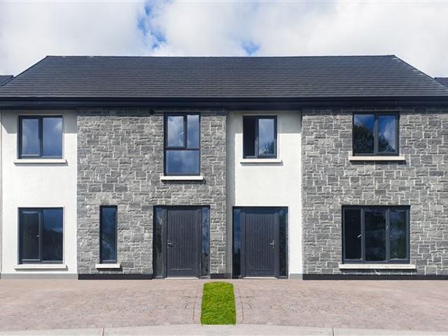 Detached House for sale in Brideswell, Connacht