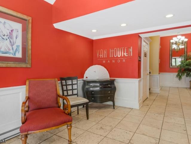 Condo for sale in Passaic, New Jersey