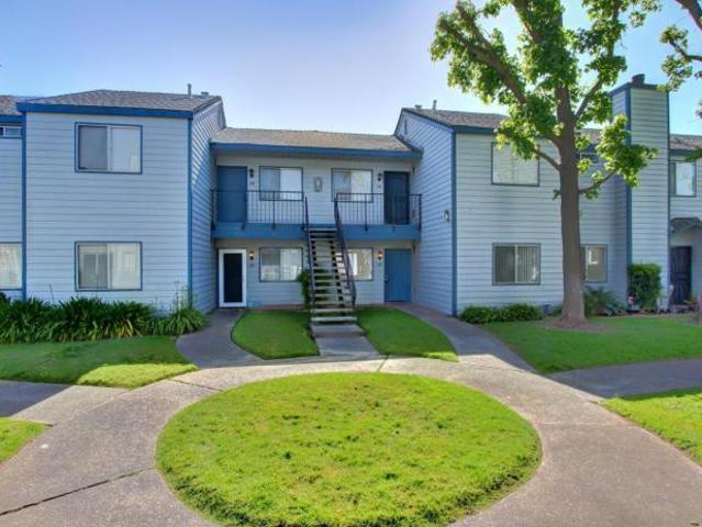 Condo for sale in Lodi, California