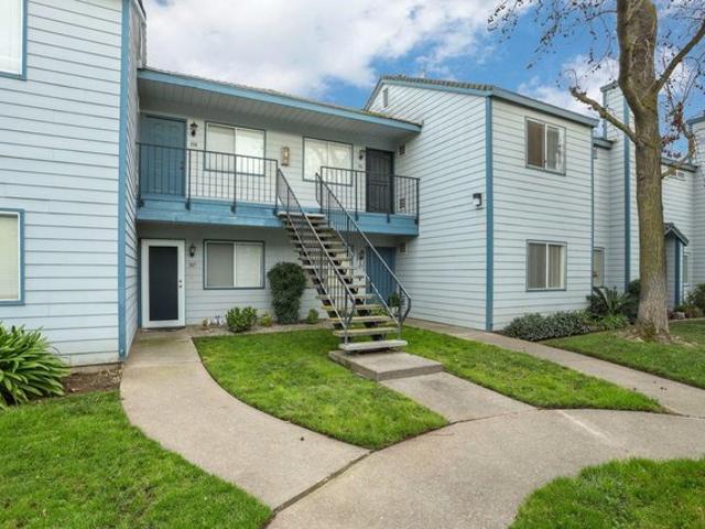 Condo for sale in Lodi, California