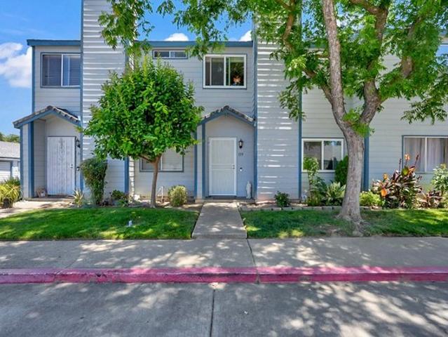 Condo for sale in Lodi, California