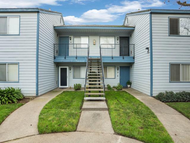 Condo for sale in Lodi, California