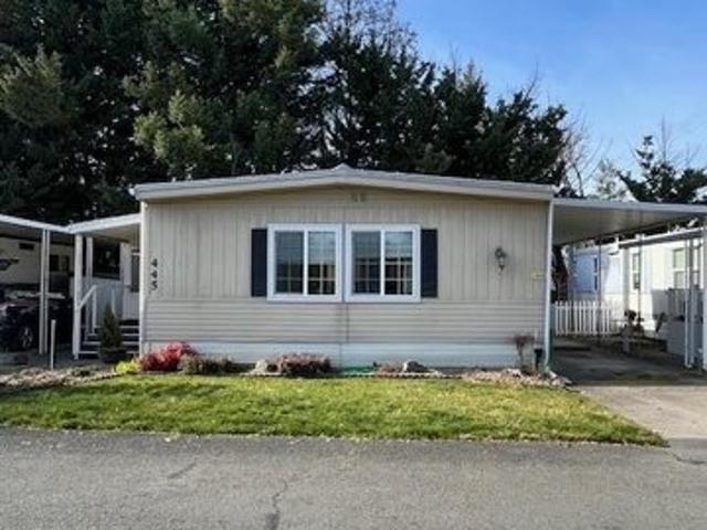 House for sale in Oregonia