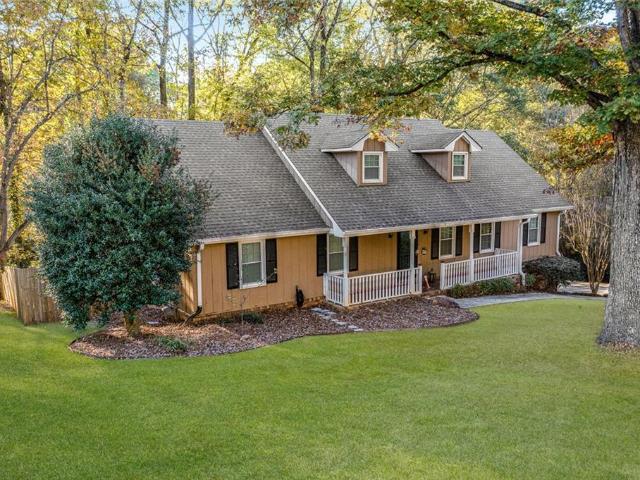 House for sale in Lilburn, Georgia