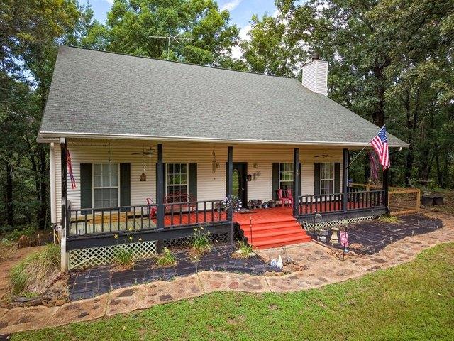 House for sale in Water Valley, Mississippi