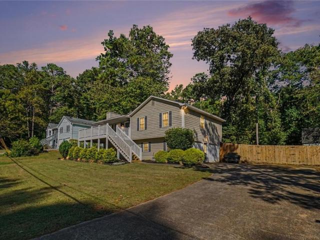 House for sale in Holly Springs, Cherokee County