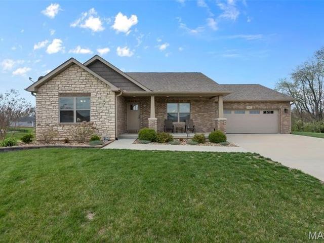 House for sale in Jackson, Missouri
