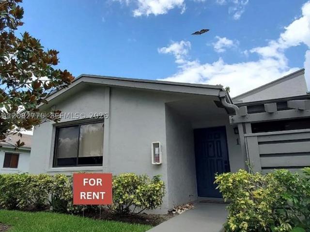 Condo for sale in Weston, Florida