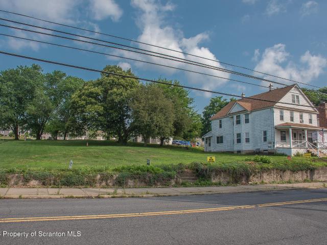 House for sale in Dickson City, Pennsylvania
