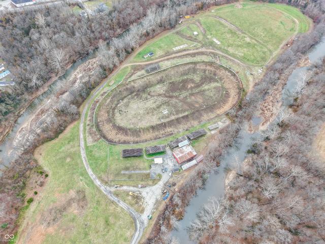 Commercial for sale in Vernon, Indiana